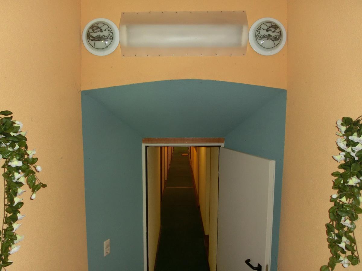 Domane Neu Gaarz Hostel Εξωτερικό φωτογραφία
